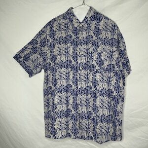 Tasso Elba Blue Casual Button Down Shirt with Vintage Pattern
